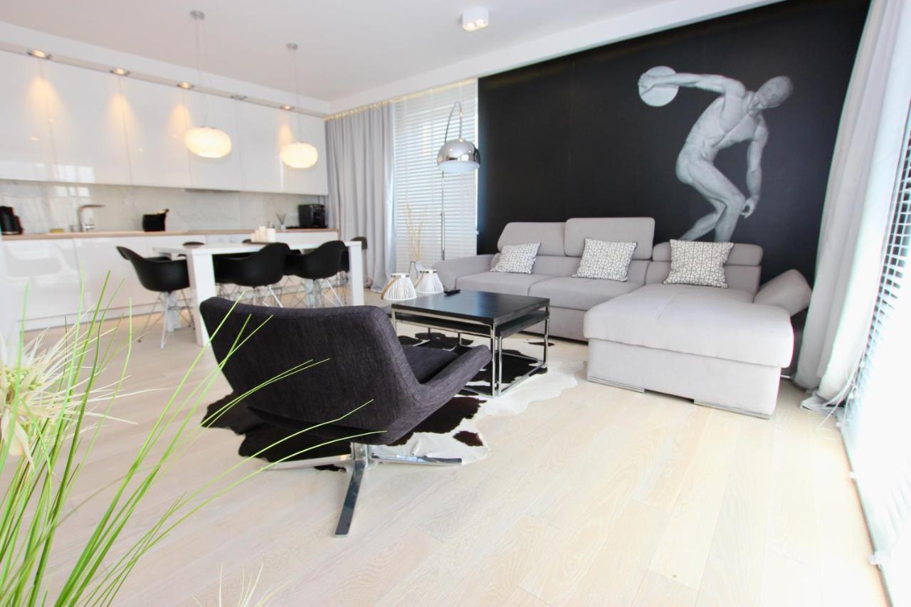 Apartamenty Bursztynowe Komnaty Darlowko Exterior foto