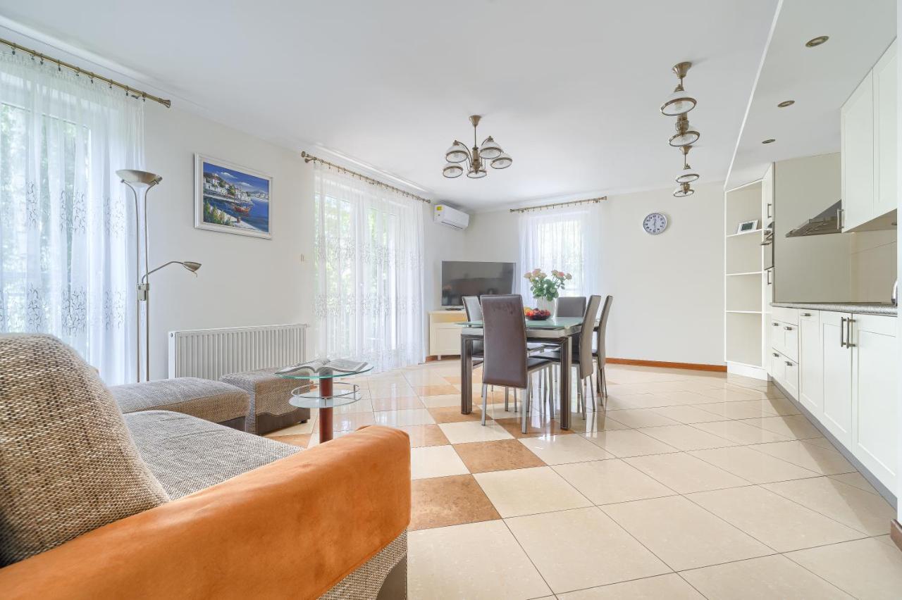 Apartamenty Bursztynowe Komnaty Darlowko Exterior foto