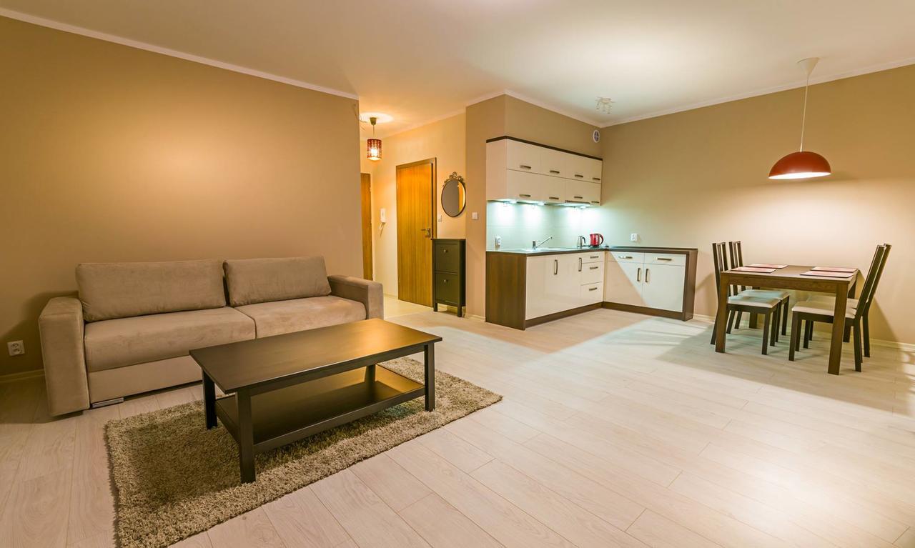 Apartamenty Bursztynowe Komnaty Darlowko Exterior foto