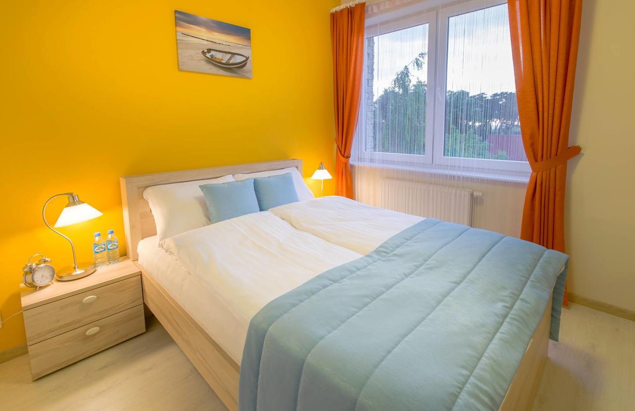 Apartamenty Bursztynowe Komnaty Darlowko Exterior foto