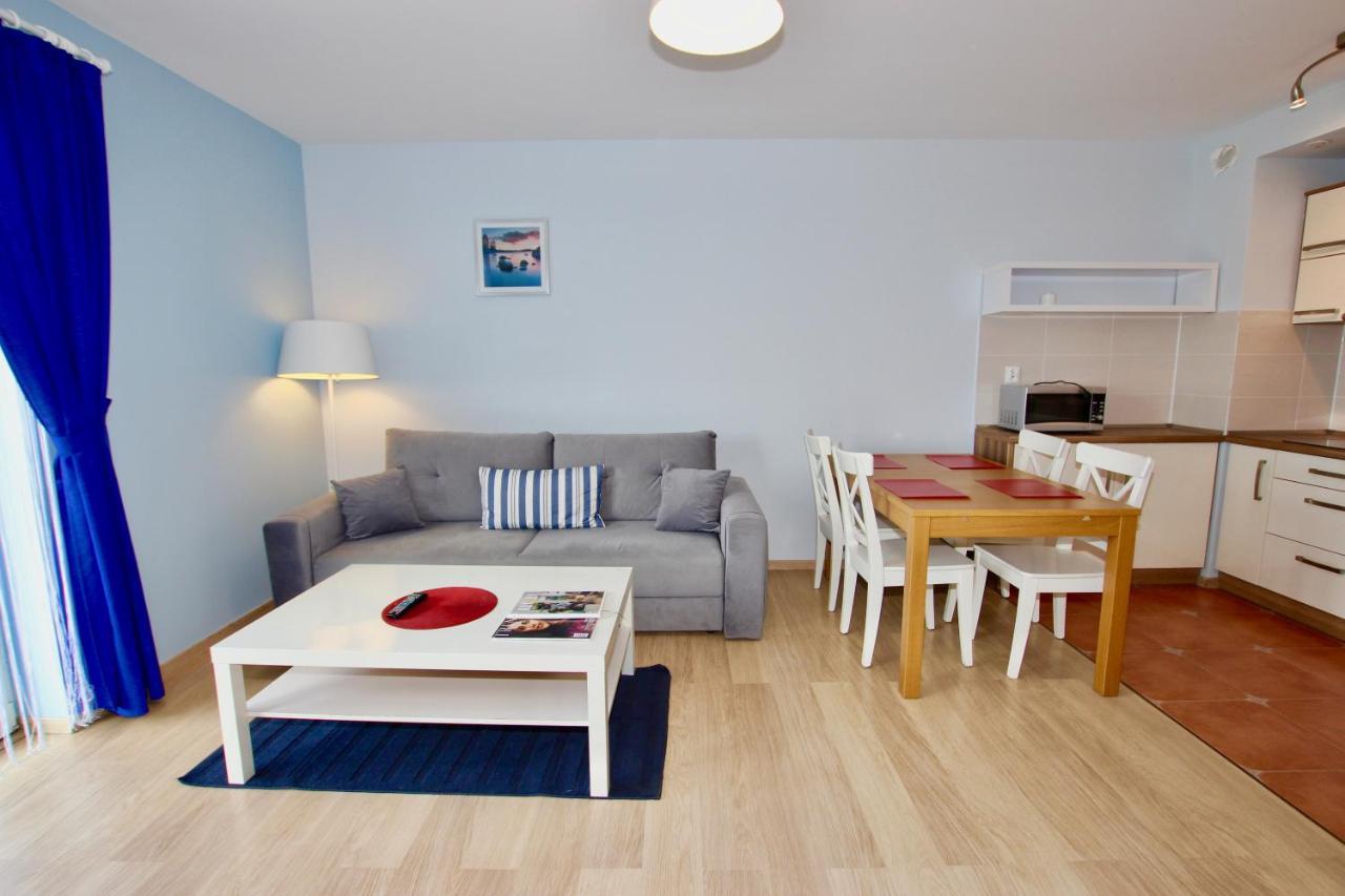 Apartamenty Bursztynowe Komnaty Darlowko Exterior foto